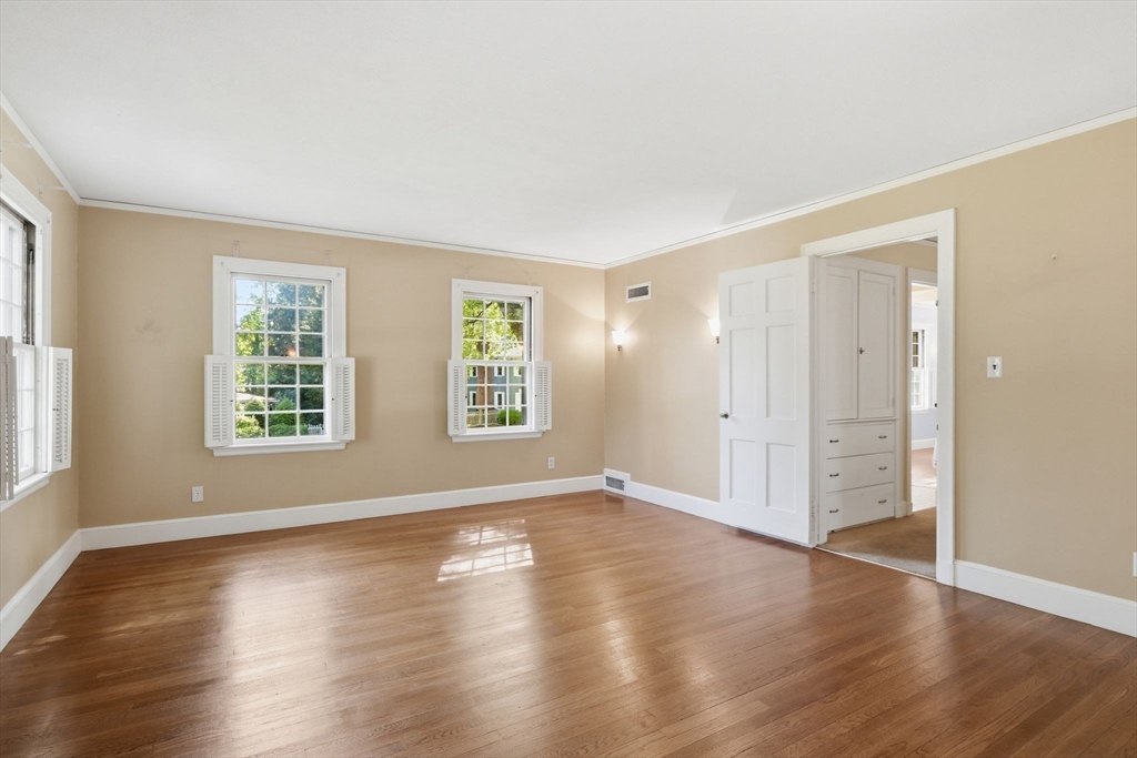 38 Oxford Road, Longmeadow, MA Photo #20