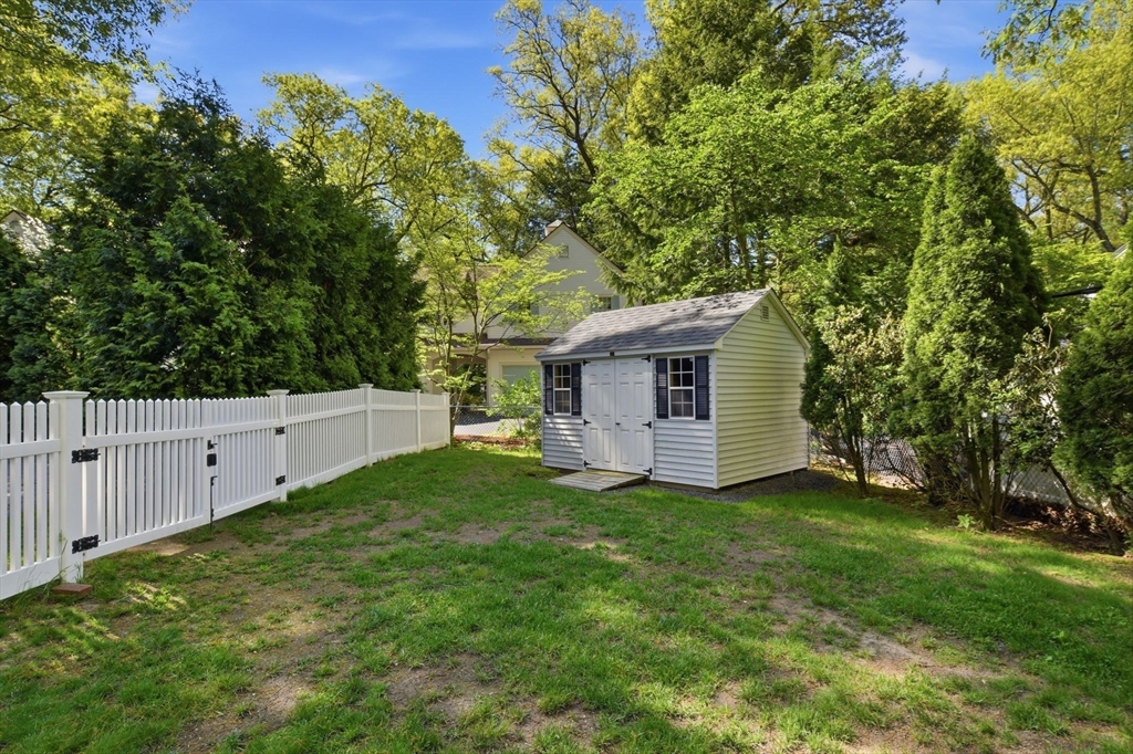 38 Oxford Road, Longmeadow, MA Photo #36