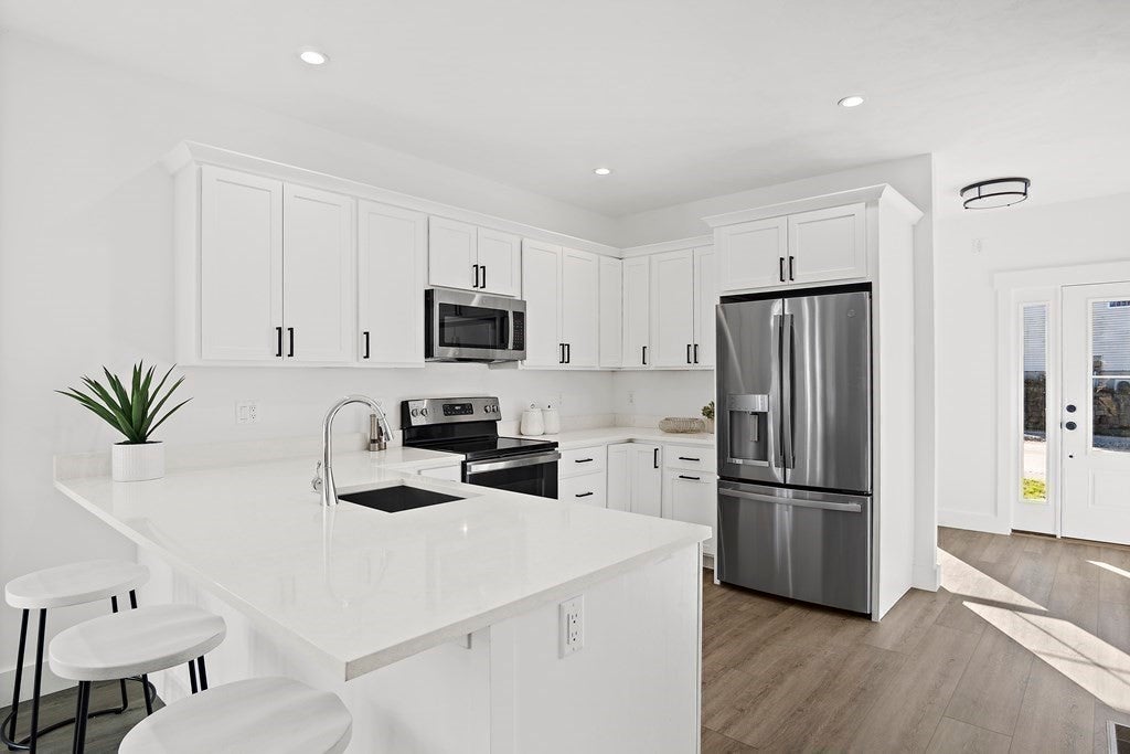 20 Chartwell #48, Worcester, MA, 20 Chartwell #48, Worcester, MA Photo #4