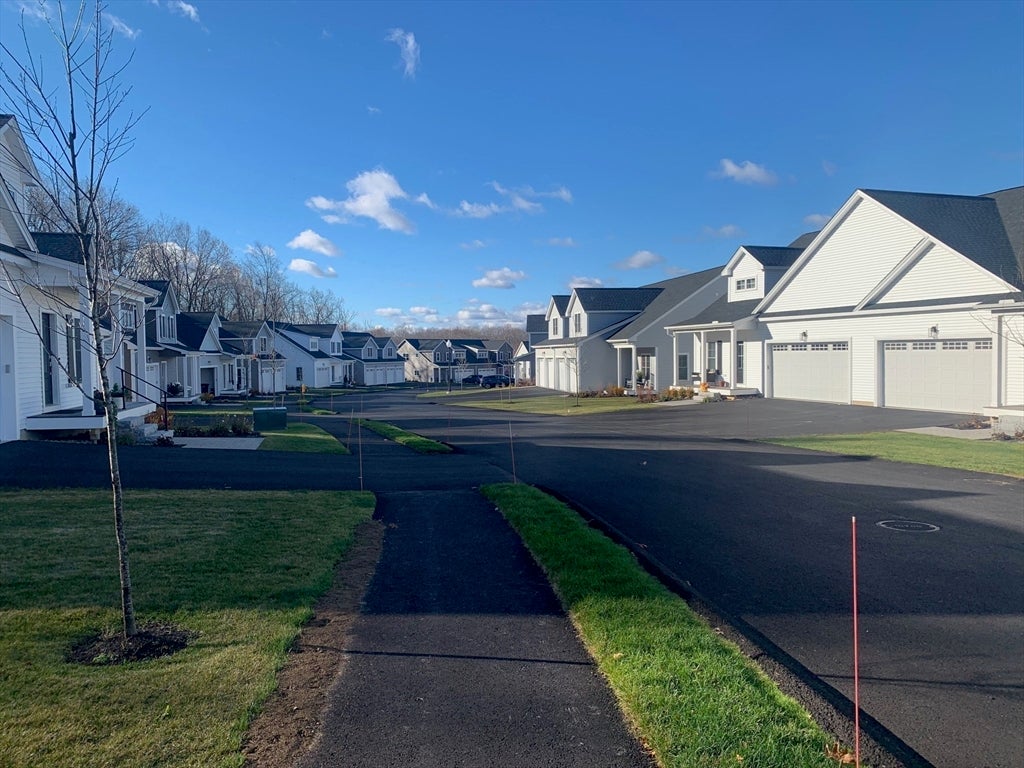 20 Chartwell #48, Worcester, MA, 20 Chartwell #48, Worcester, MA Photo #35
