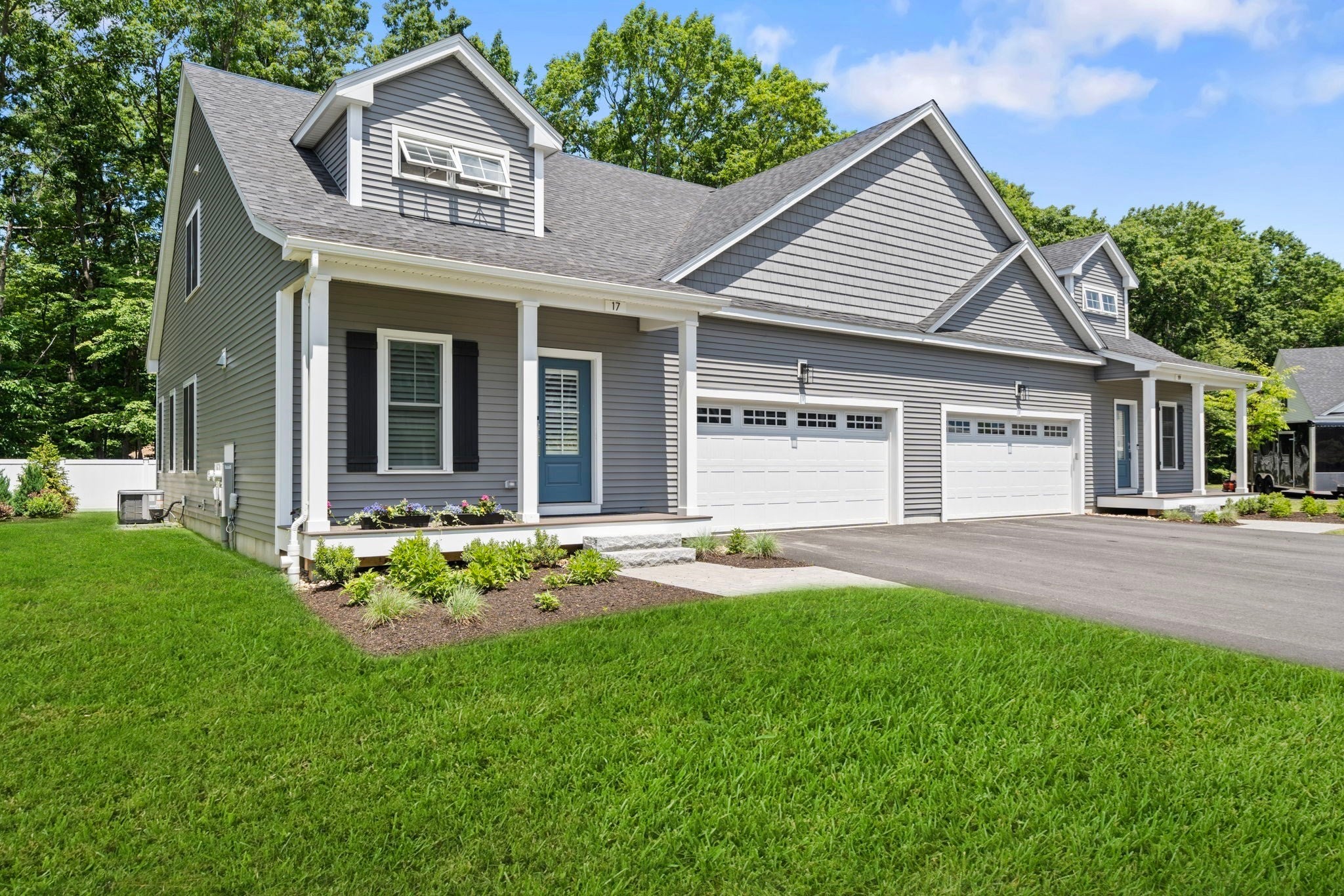 25 Salisbury Hill Blvd #48, Worcester, MA Photo #1