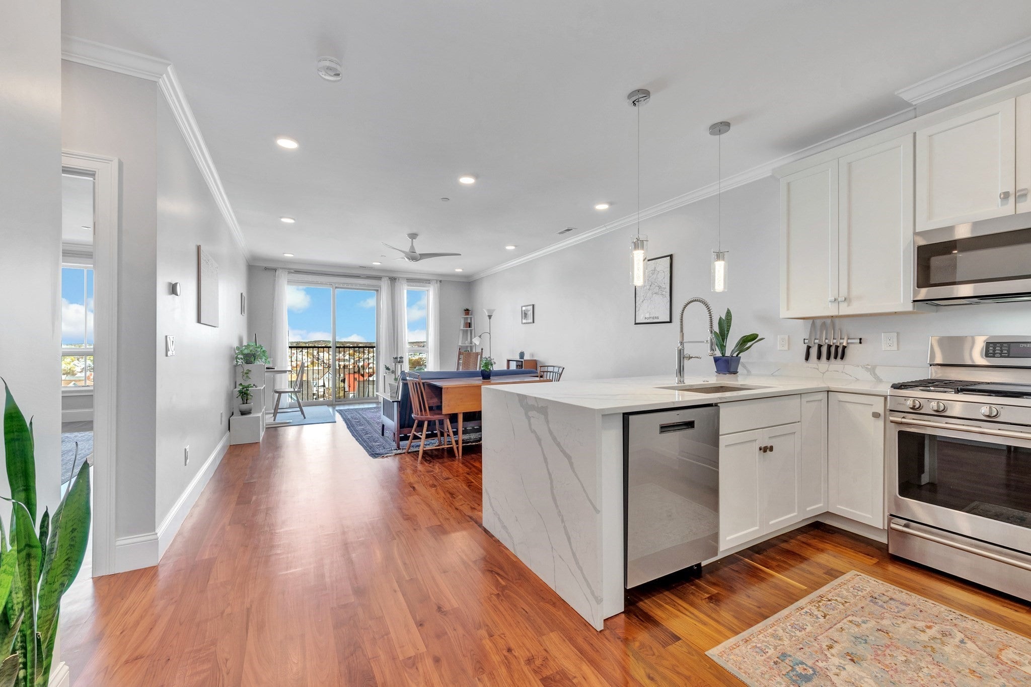 87 Medford Street 407, Medford MA 02145