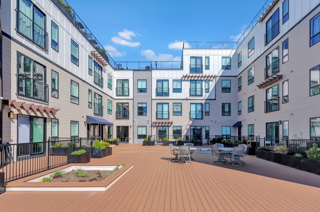87 Medford Street #407, Medford, MA Photo #32