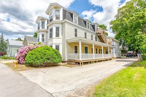 119-121 Elm Street 5 Amesbury MA 01913
