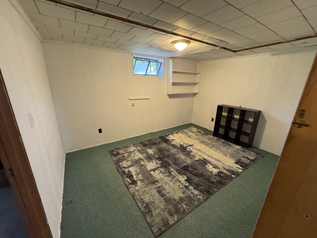 Sharon, Massachusetts 02067, United States, 3 Bedrooms Bedrooms, ,2 BathroomsBathrooms,Residential,Active,186690