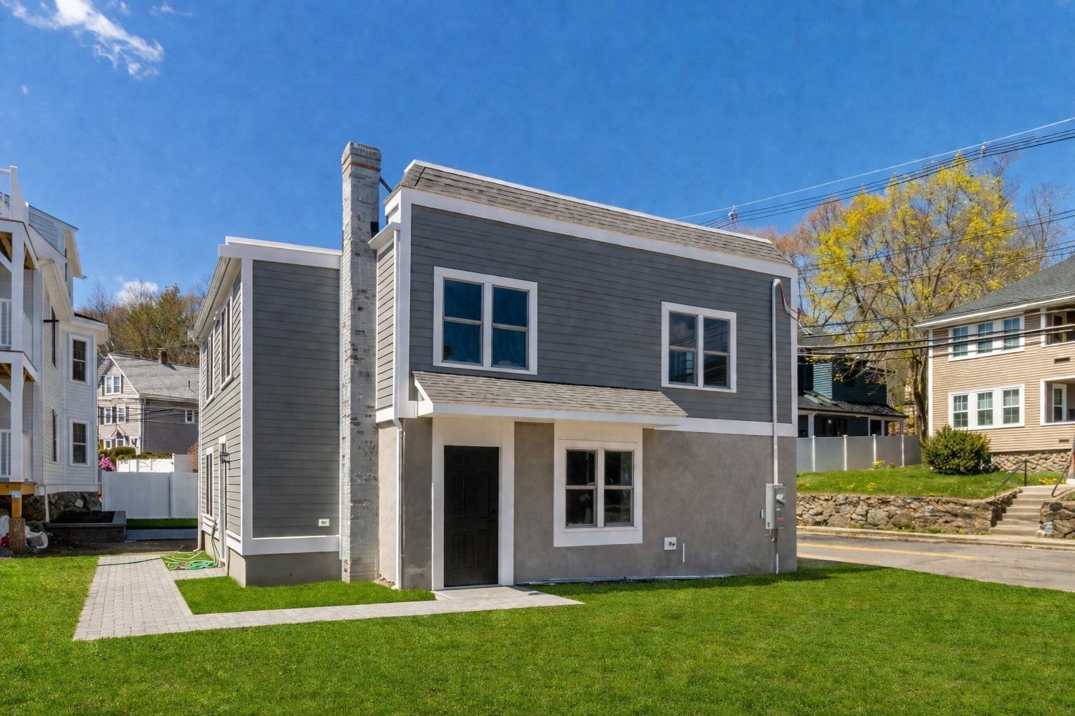 Photo of 30 Columbus Ave, Waltham, MA