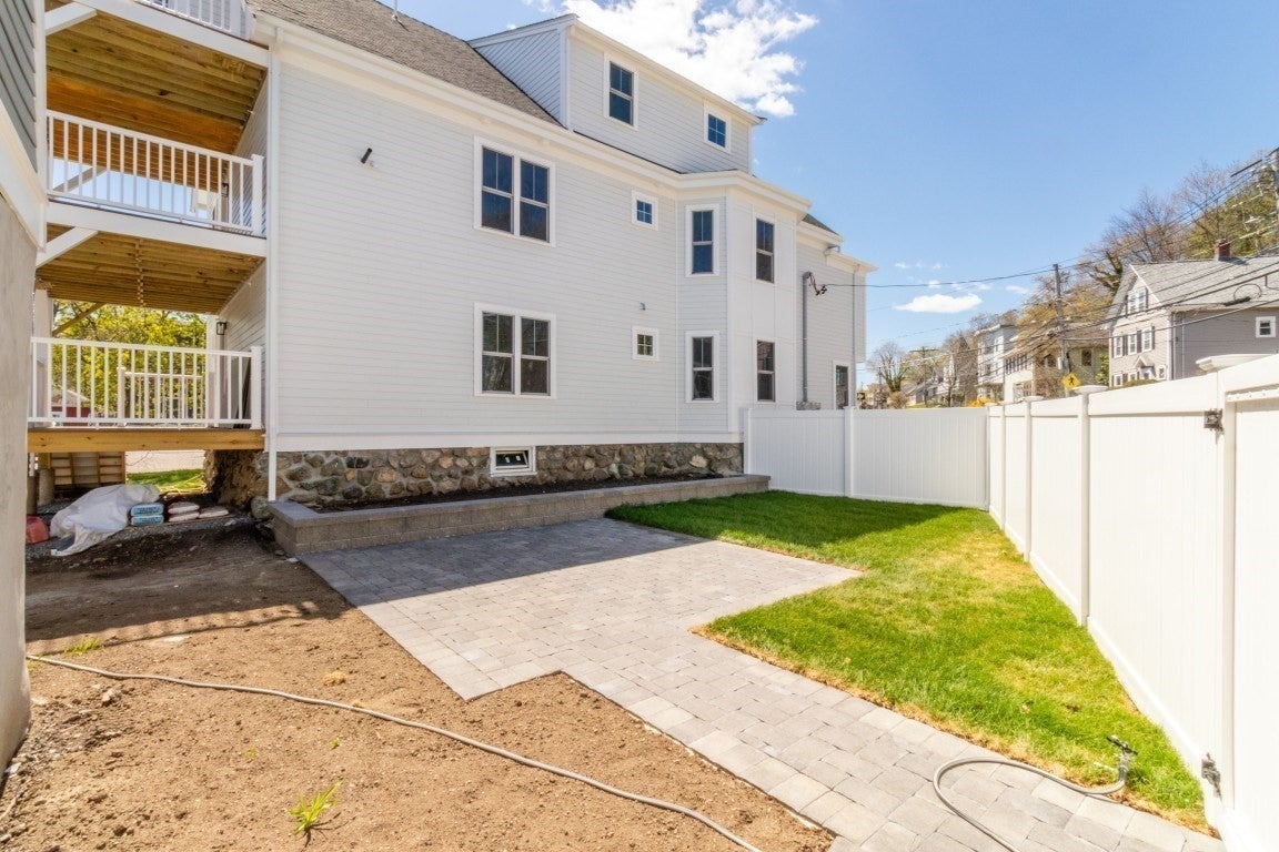 30 Columbus Ave #4, Waltham, MA Photo #29