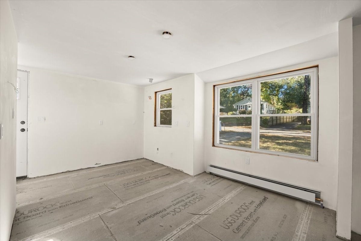 15 Cochituate Rd, Plymouth, MA, 15 Cochituate Rd, Plymouth, MA Photo #8