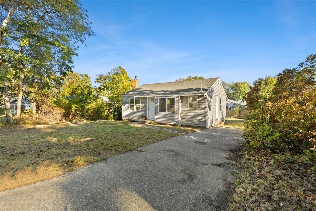 15 Cochituate Rd