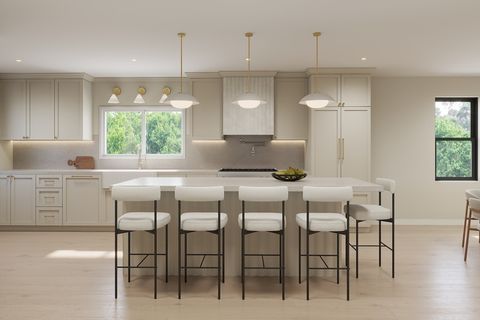 Photo of 34 Governor Winthrop Rd #1, Somerville, MA 02145 (MLS # 73472405)