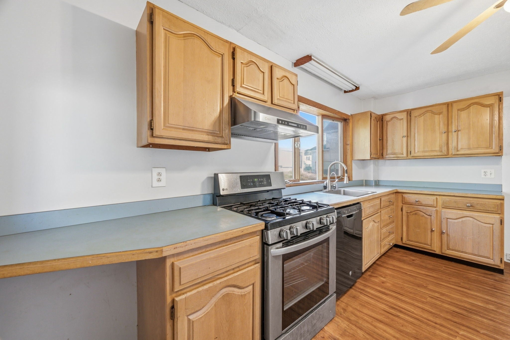 28 Vine Ave #28, Quincy, MA, 28 Vine Ave #28, Quincy, MA Photo #15