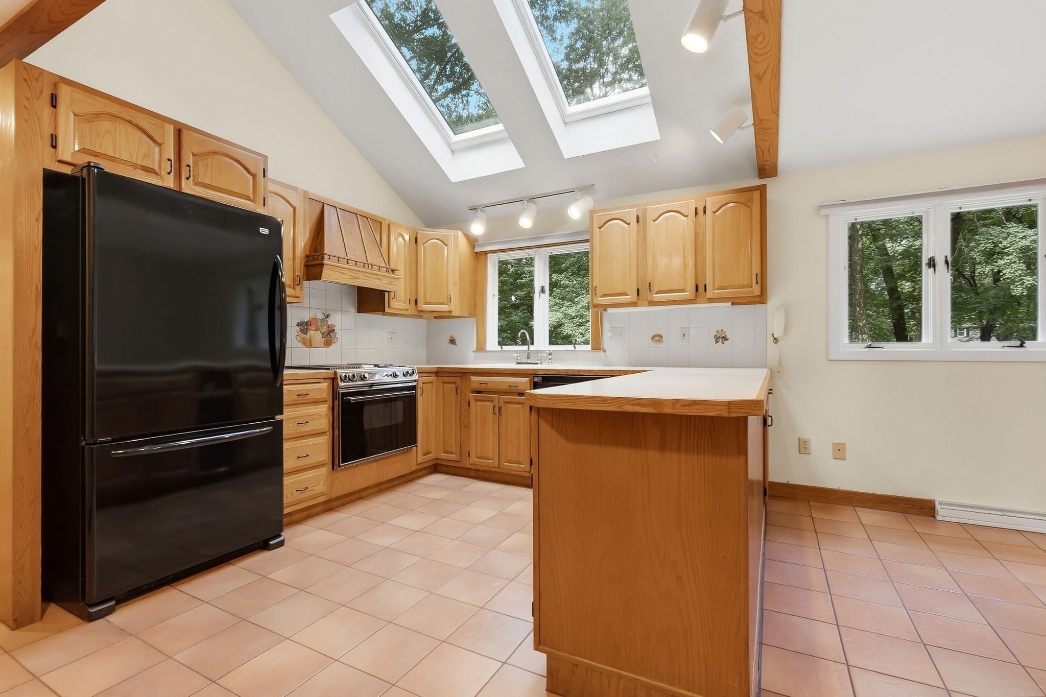 6 Bruce Road, Danvers, MA, 6 Bruce Road, Danvers, MA Photo #11