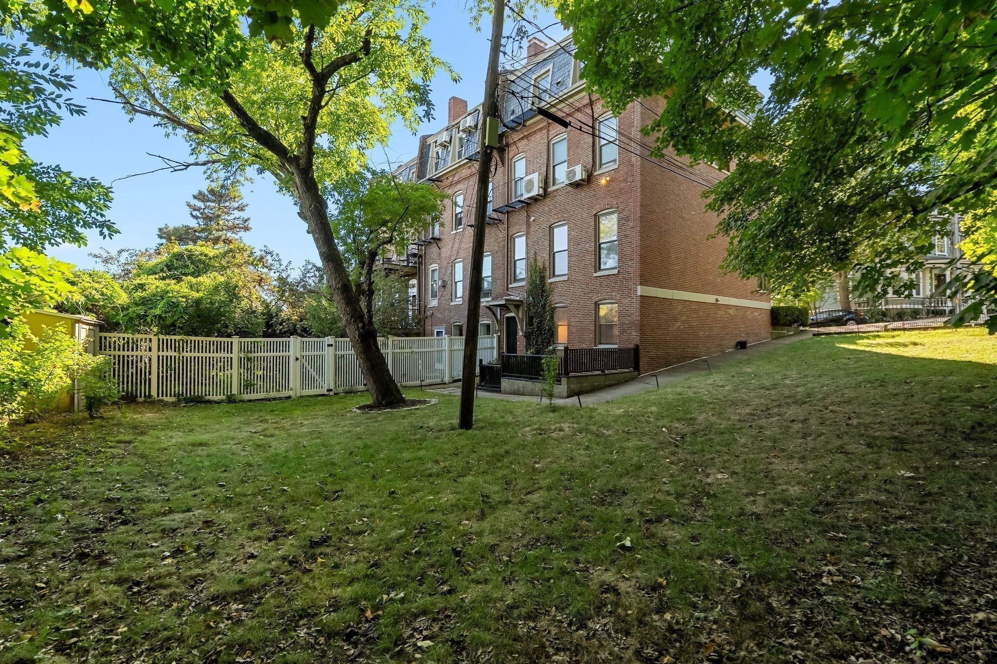 26 Everett St #1, Boston, MA, 26 Everett St #1, Boston, MA Photo #32