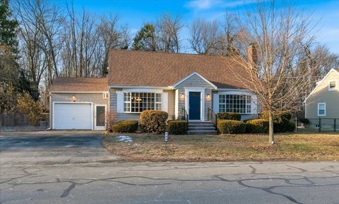 145 Warrenton Road Haverhill MA 01832