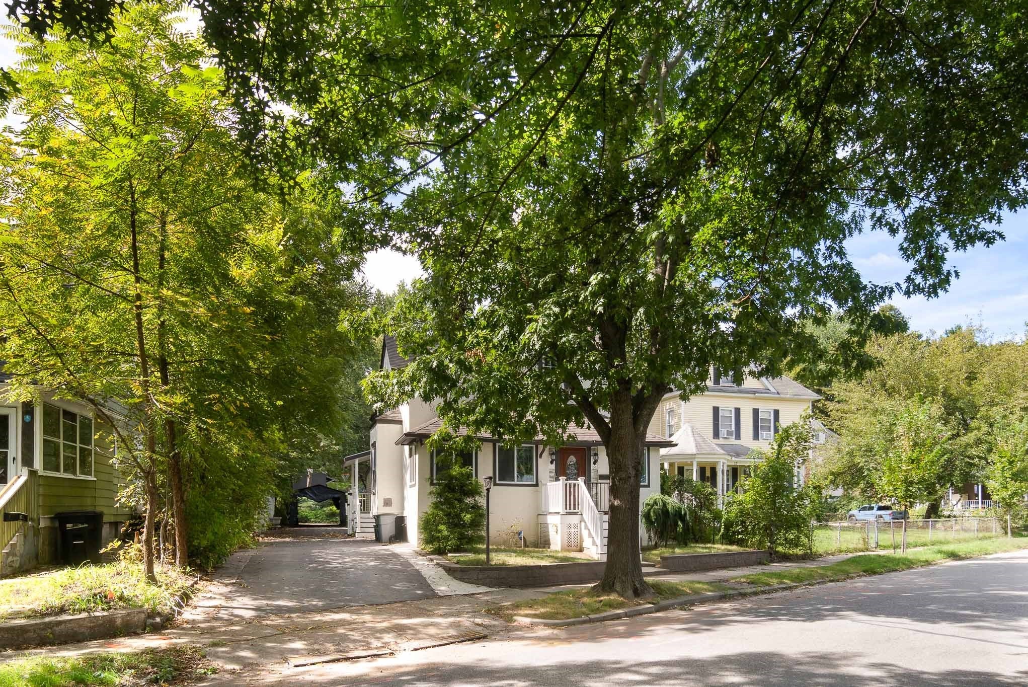 21 Englewood Ave, Worcester, MA, 21 Englewood Ave, Worcester, MA Photo #22