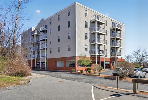 Photo of 86 East Howard St #204, Quincy, MA 02169 (MLS # 73509479)