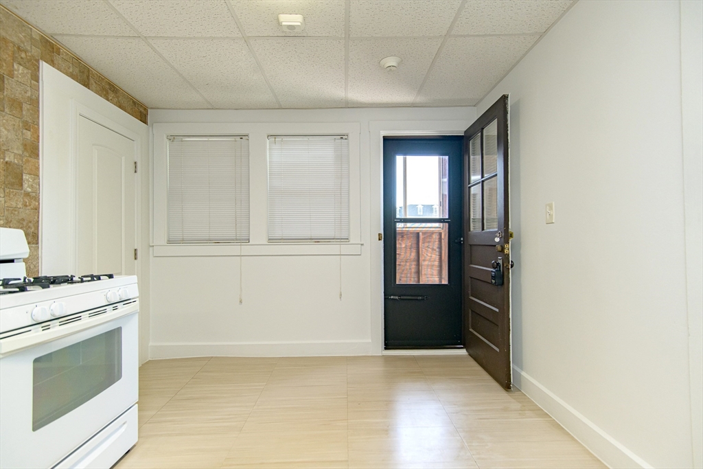 79 School St 1st FL FR