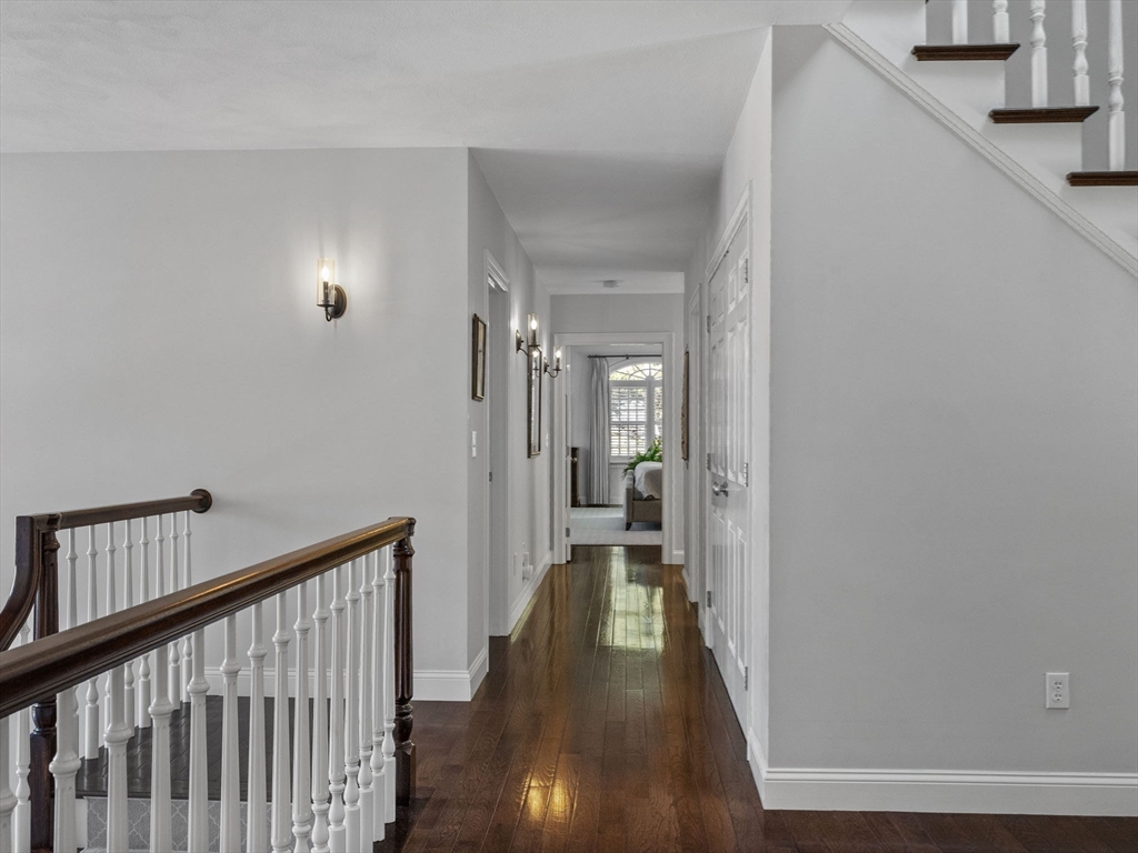 Dover, Massachusetts 02030, United States, 5 Bedrooms Bedrooms, ,5 BathroomsBathrooms,Residential,Active,84708