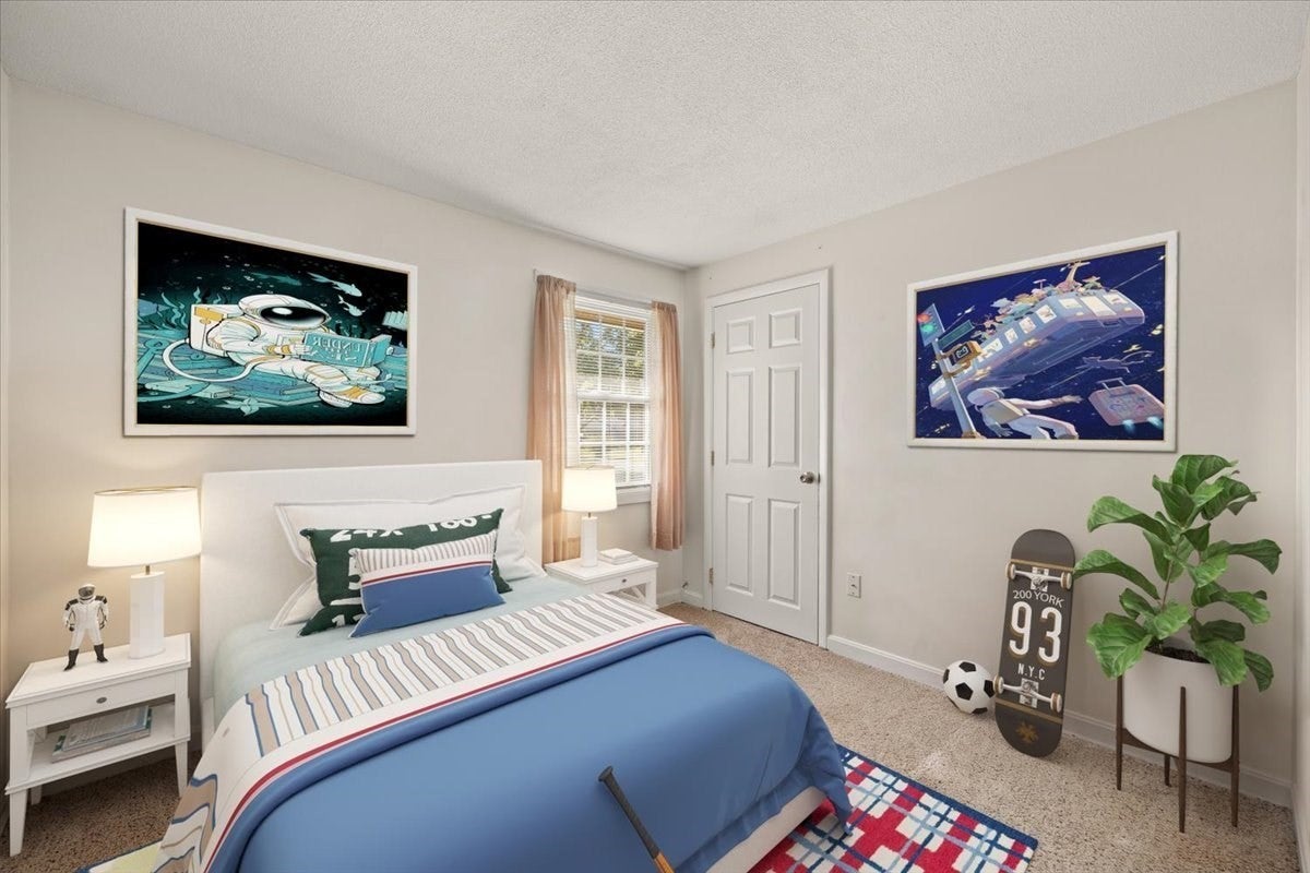 90 Smoke Rise Cir, Swansea, MA Photo #19