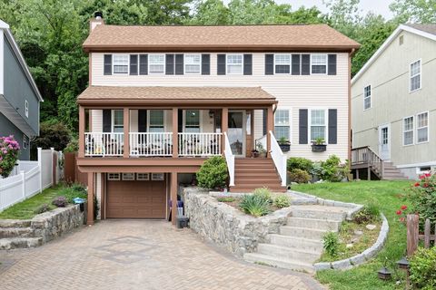 11 Azalea Ln 11 Marlborough MA 01752