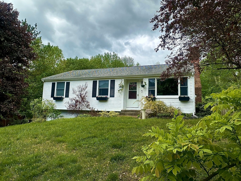 7 Priscilla Ln.