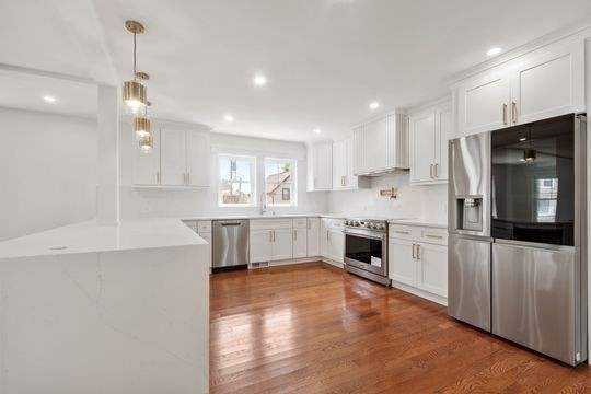 15 Oak St