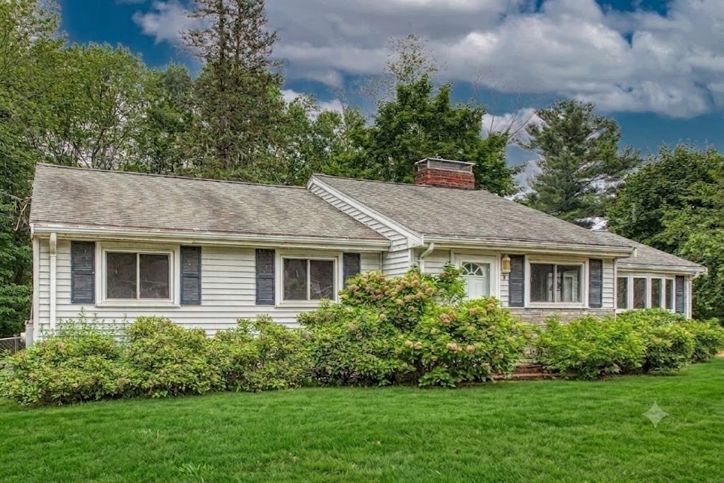 7 Laurel Road