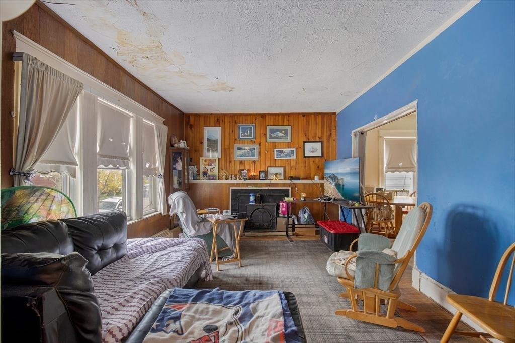 13 Wampatuck Rd
