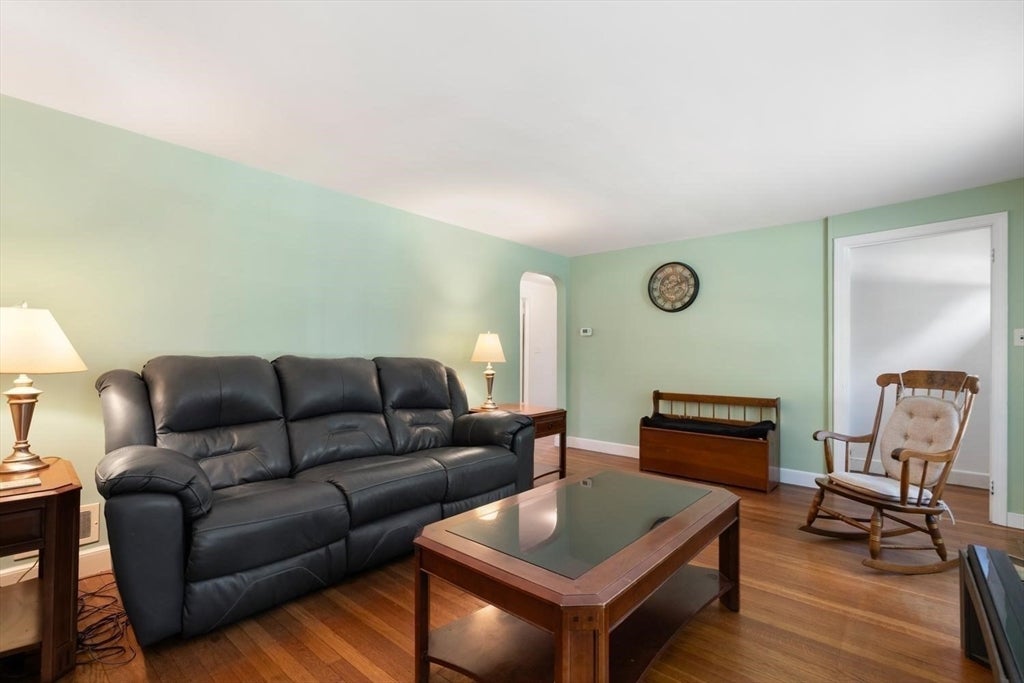34 Heather St, Beverly, MA, 34 Heather St, Beverly, MA Photo #8