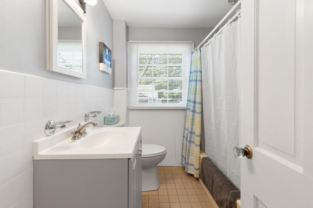 34 Heather St, Beverly, MA, 34 Heather St, Beverly, MA Photo #16