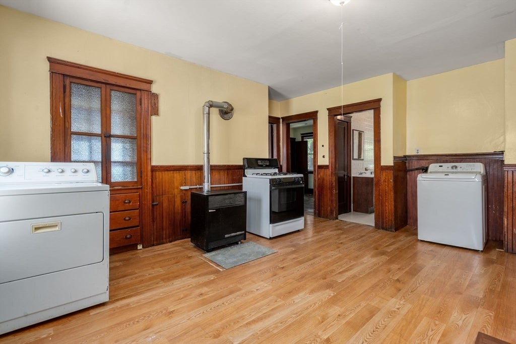 6 Indiana St, Worcester, MA, 6 Indiana St, Worcester, MA Photo #19