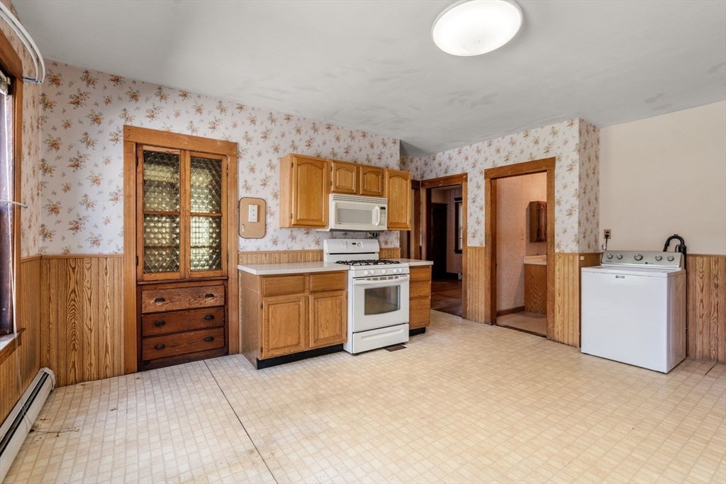 6 Indiana St, Worcester, MA, 6 Indiana St, Worcester, MA Photo #7