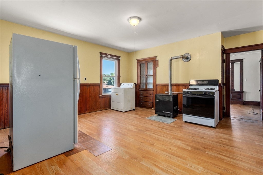 6 Indiana St, Worcester, MA, 6 Indiana St, Worcester, MA Photo #17