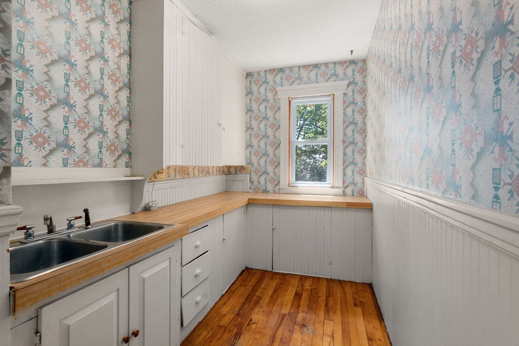 6 Indiana St, Worcester, MA, 6 Indiana St, Worcester, MA Photo #29