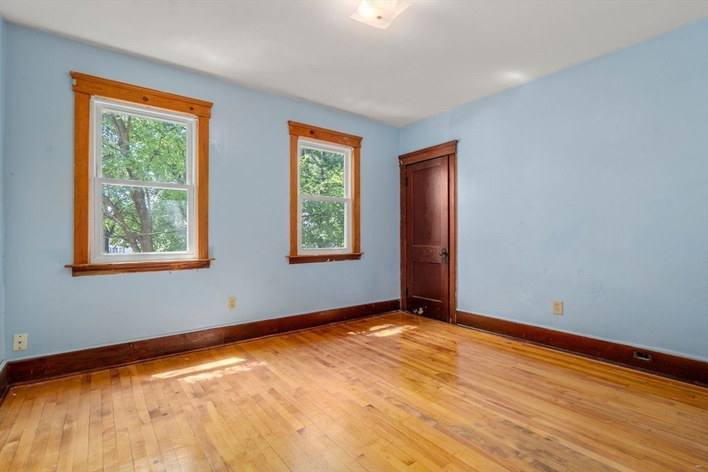 6 Indiana St, Worcester, MA, 6 Indiana St, Worcester, MA Photo #25