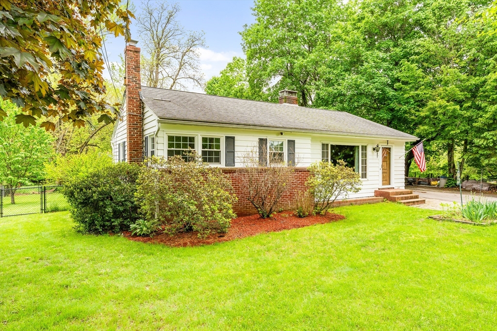 250 Belchertown Rd