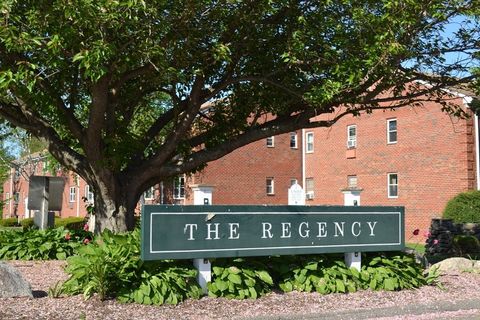 234 Regency Park Dr 234 Agawam MA 01001