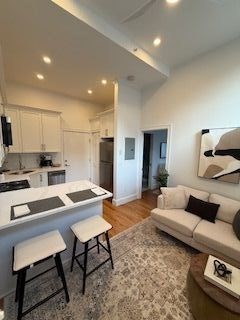 483 Beacon St 12B