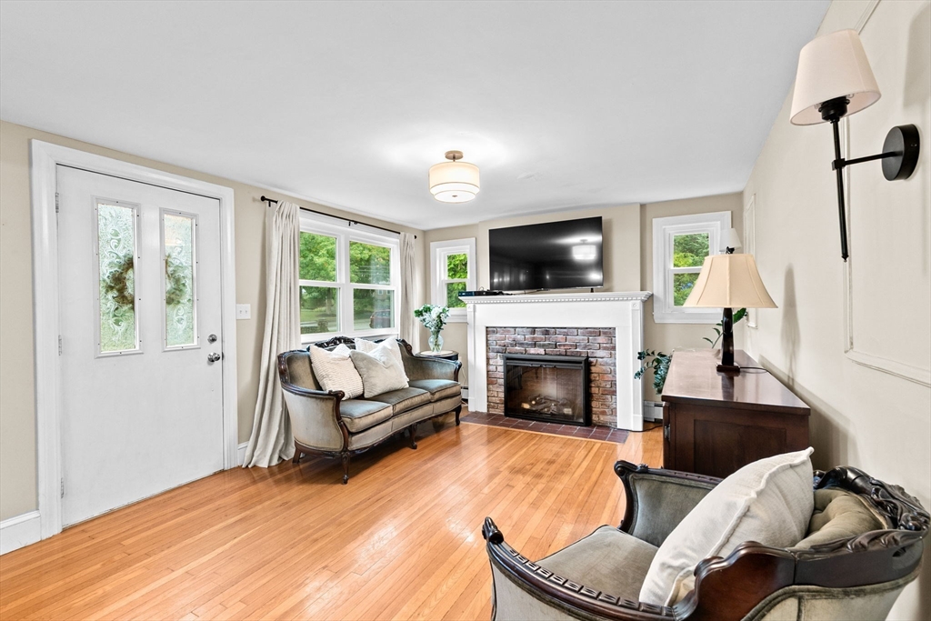 59 Captain Peirce Rd