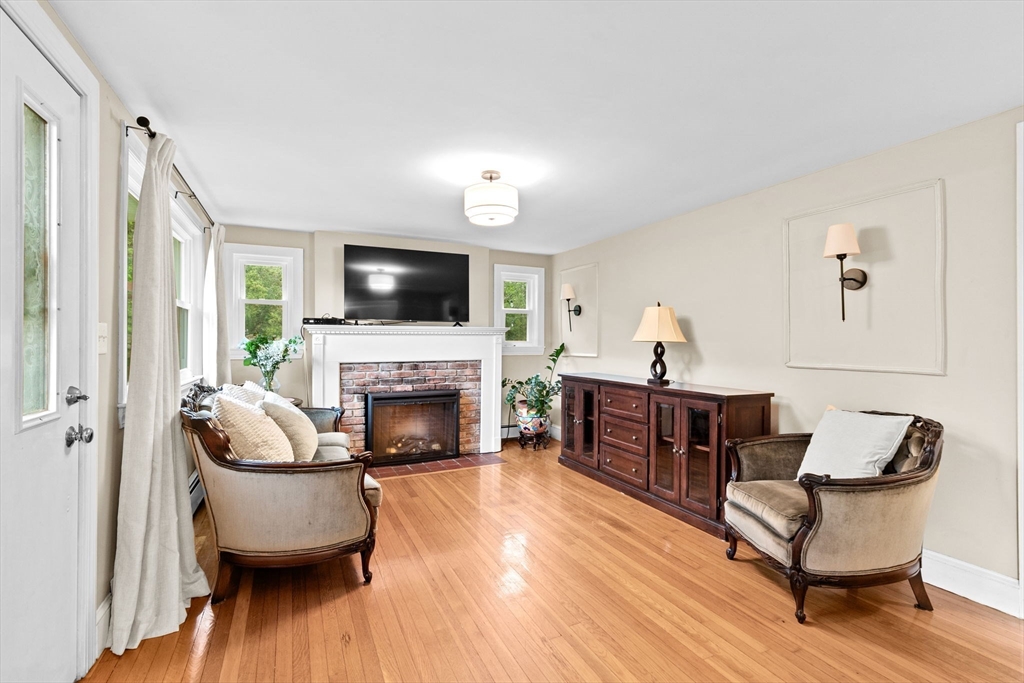 59 Captain Peirce Rd