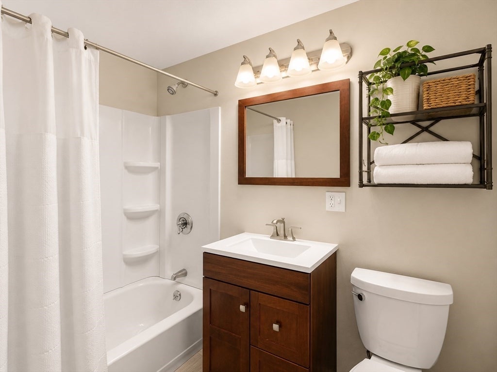 31 Pond St 22