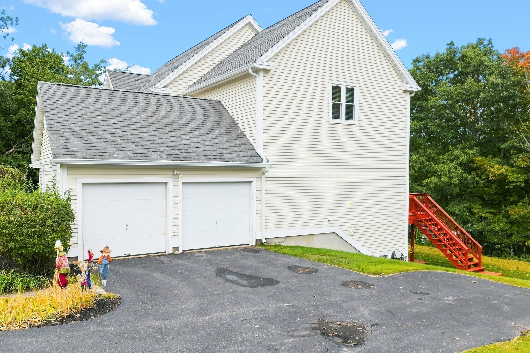 12 Lancelot Road, Shrewsbury, MA, 12 Lancelot Road, Shrewsbury, MA Photo #2