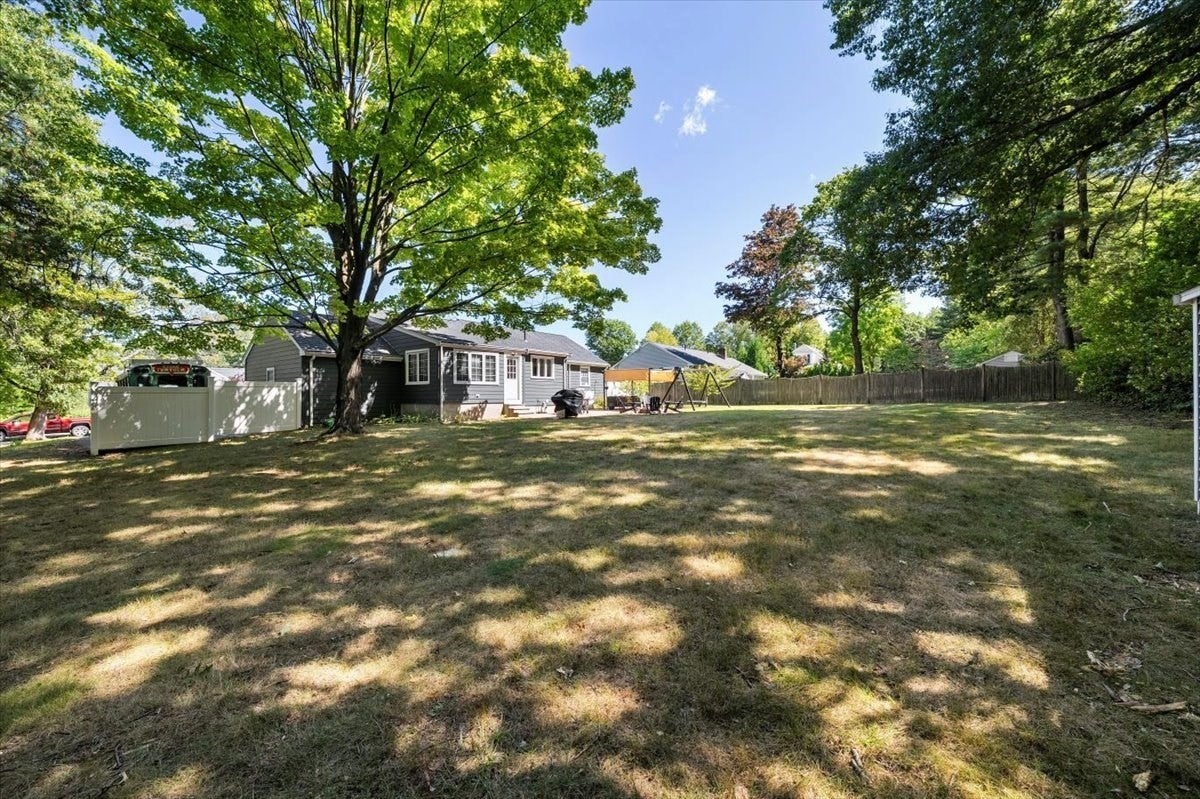 147 Howe Street, Natick, MA Photo #28