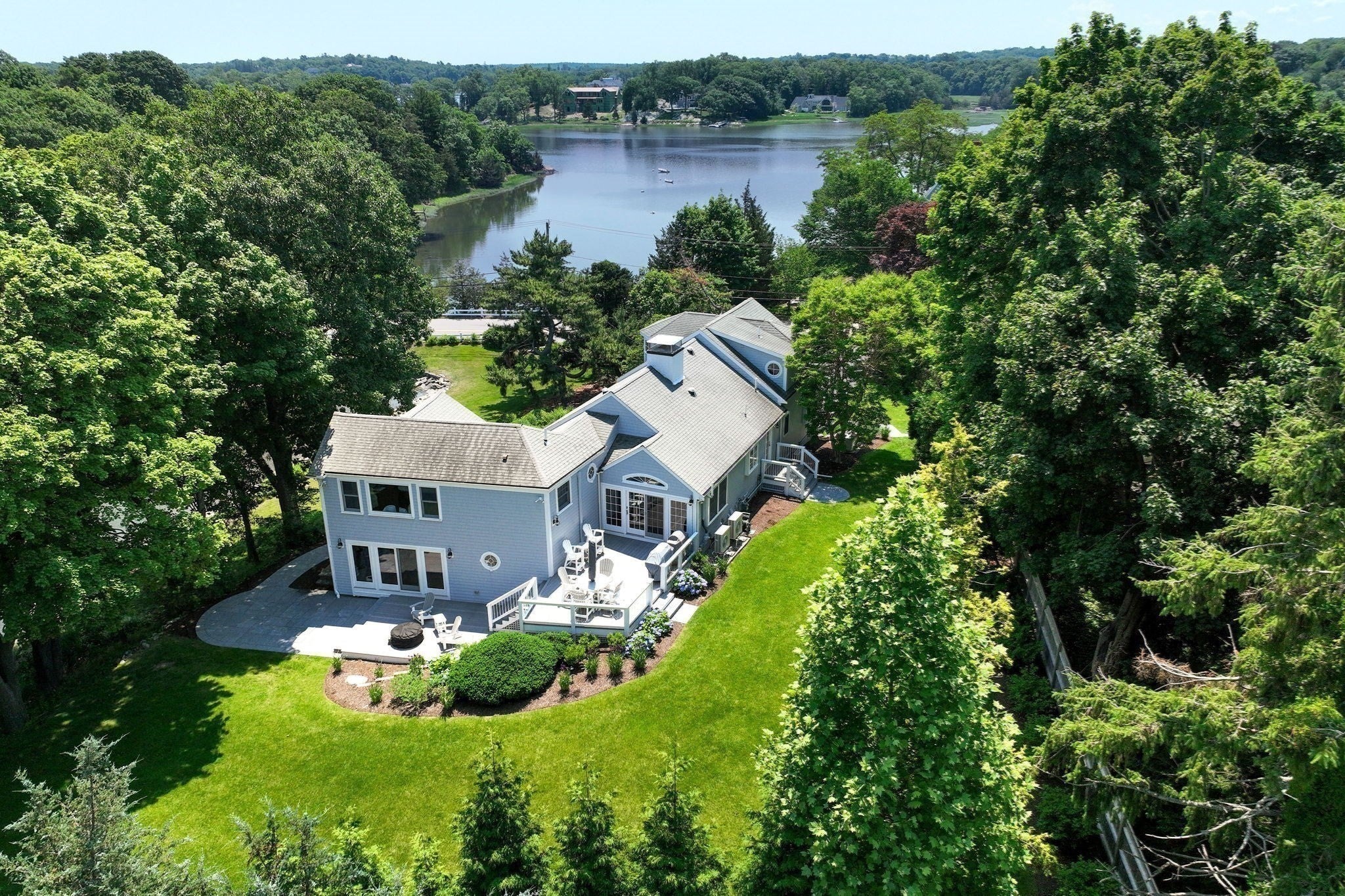 20 Nichols Rd