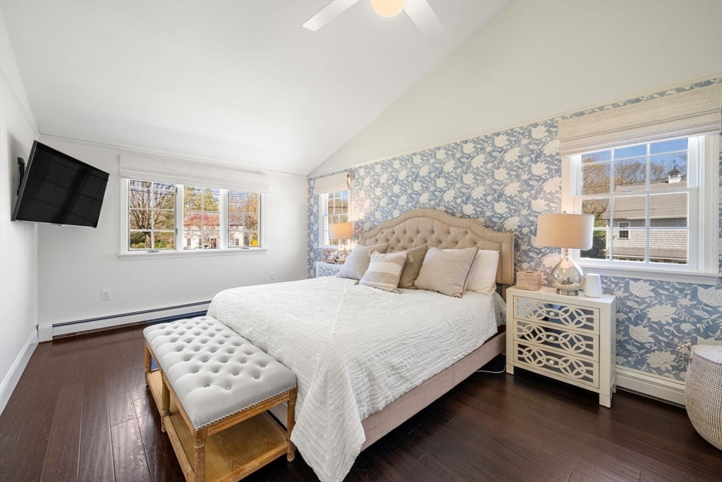 21 French St