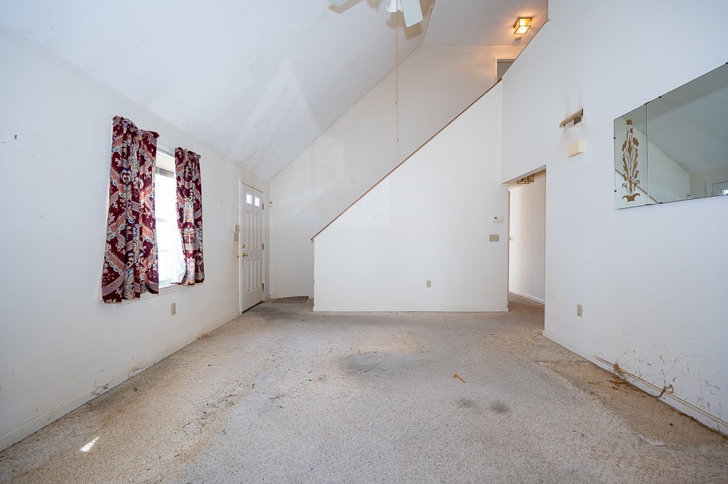 301 Forest Park Dr 301