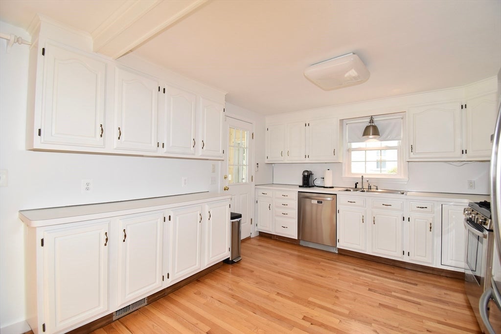 25 Speight Arden, East Longmeadow, MA, 25 Speight Arden, East Longmeadow, MA Photo #5