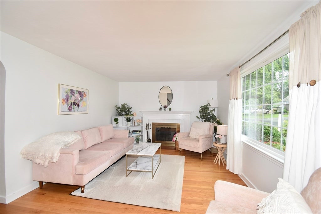 25 Speight Arden, East Longmeadow, MA, 25 Speight Arden, East Longmeadow, MA Photo #8