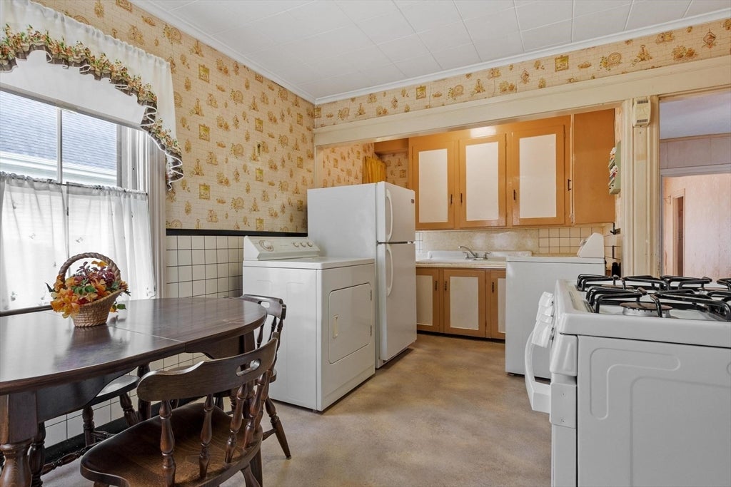 20 Orient Street, Worcester, MA, 20 Orient Street, Worcester, MA Photo #10