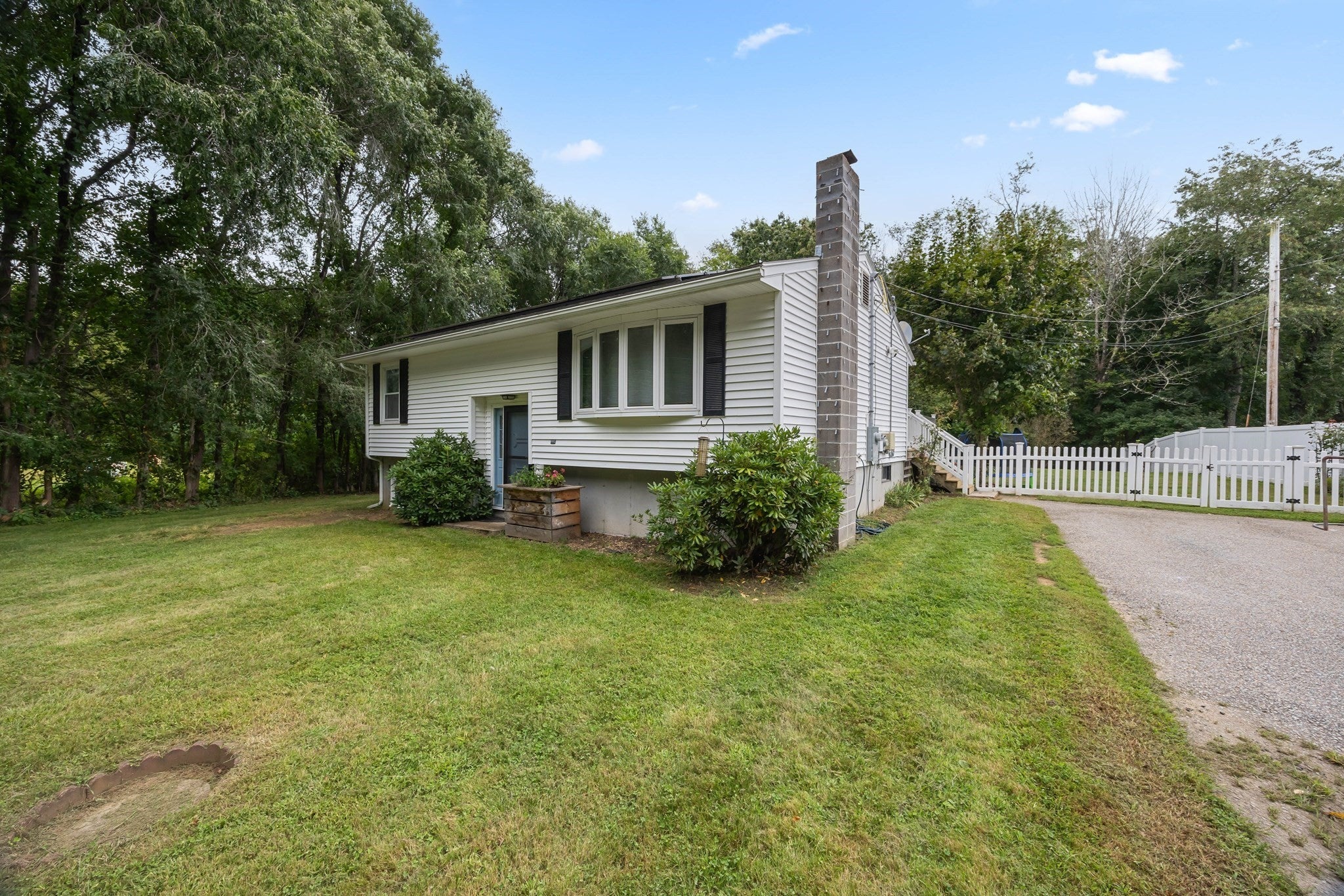 78 Ellis Rd, Southbridge, MA, 78 Ellis Rd, Southbridge, MA Photo #3